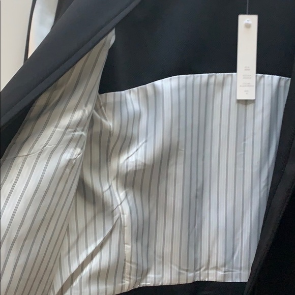 Jayee Blazer - Picture 3 of 5